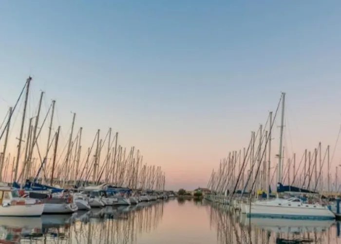 Unique Standing 70m2 !entre Lagune Port Anime Et A 2mn De La Lejlighed *